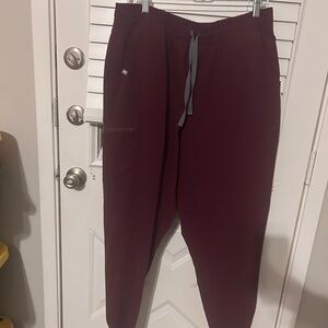 Figs maroon Jogger Pants
